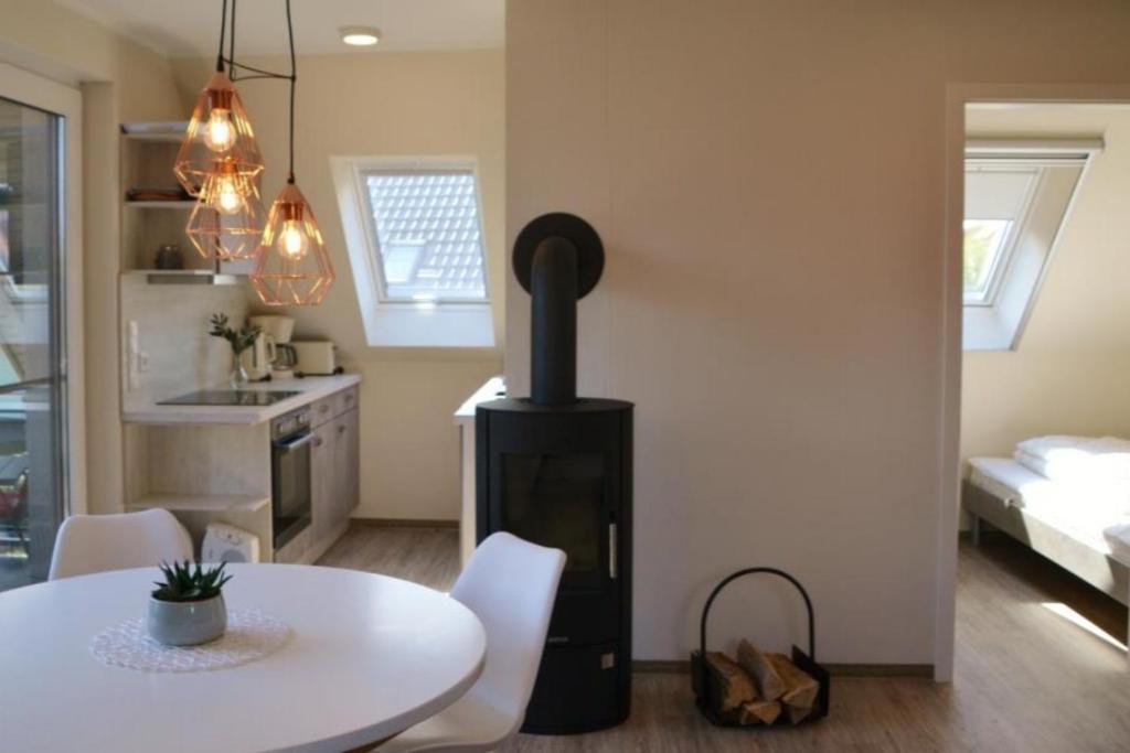 U16 Og - Komfortable Ferienwohnung Mit Kamin, Wlan Und Seeblick Marienfelde Dış mekan fotoğraf